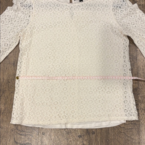Banana Republic Ivory Lace Blouse - Picture 6 of 8